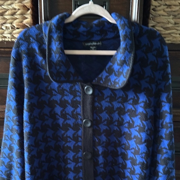 Blue and Black Houndstooth sweater Coat in size 2x - Picture 3 of 7